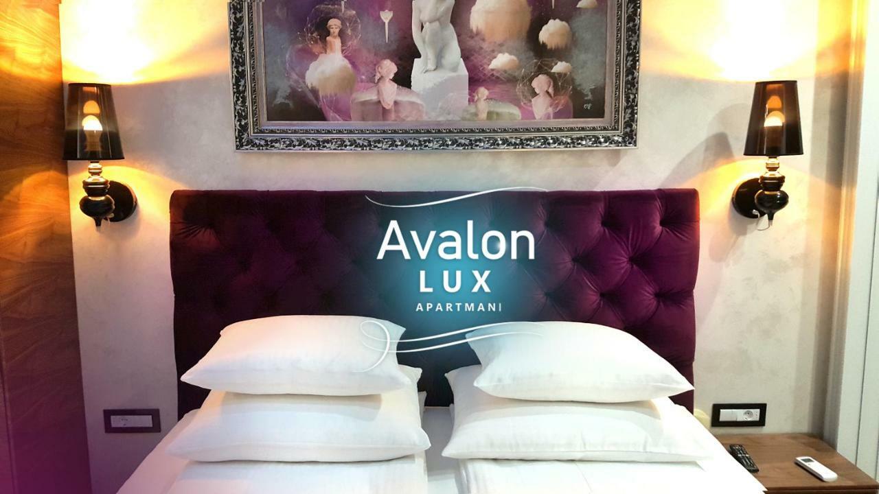 Avalon Lux Studio Apartment Новий Сад Екстер'єр фото