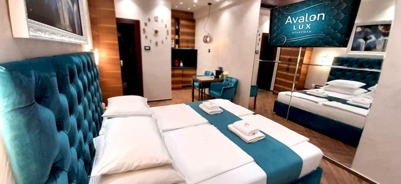 Avalon Lux Studio Apartment Новий Сад Екстер'єр фото