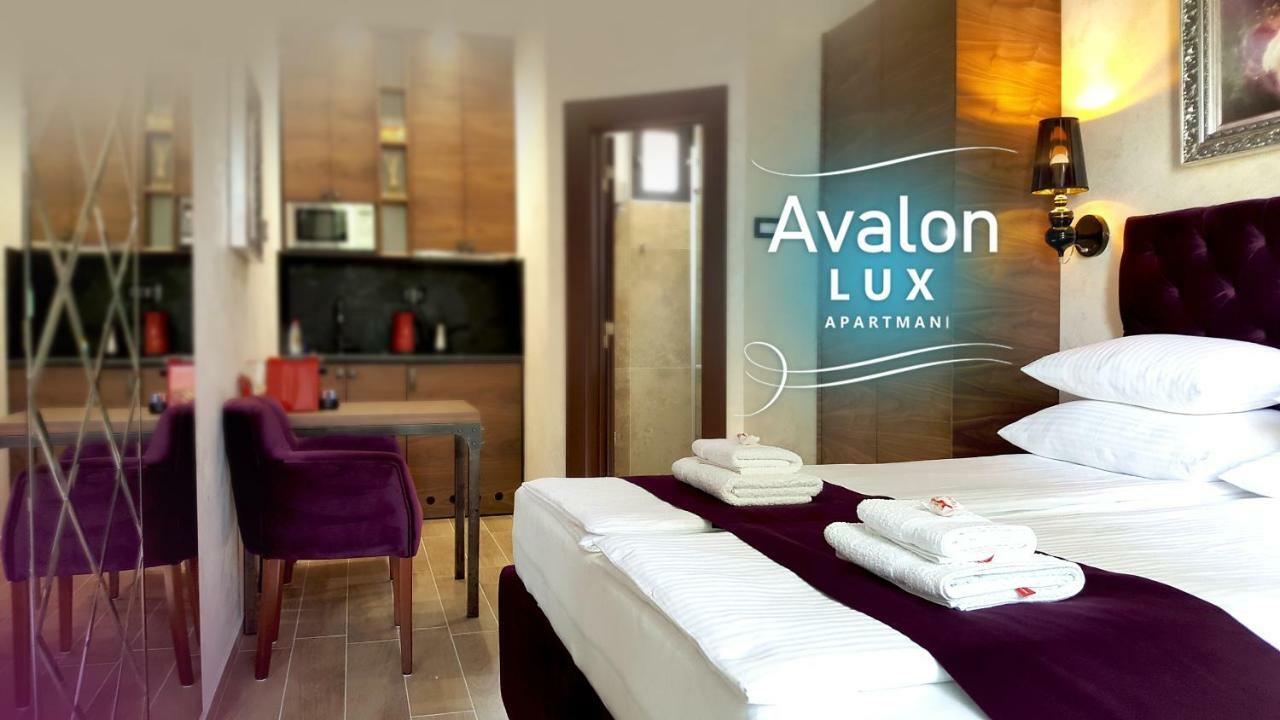 Avalon Lux Studio Apartment Новий Сад Екстер'єр фото