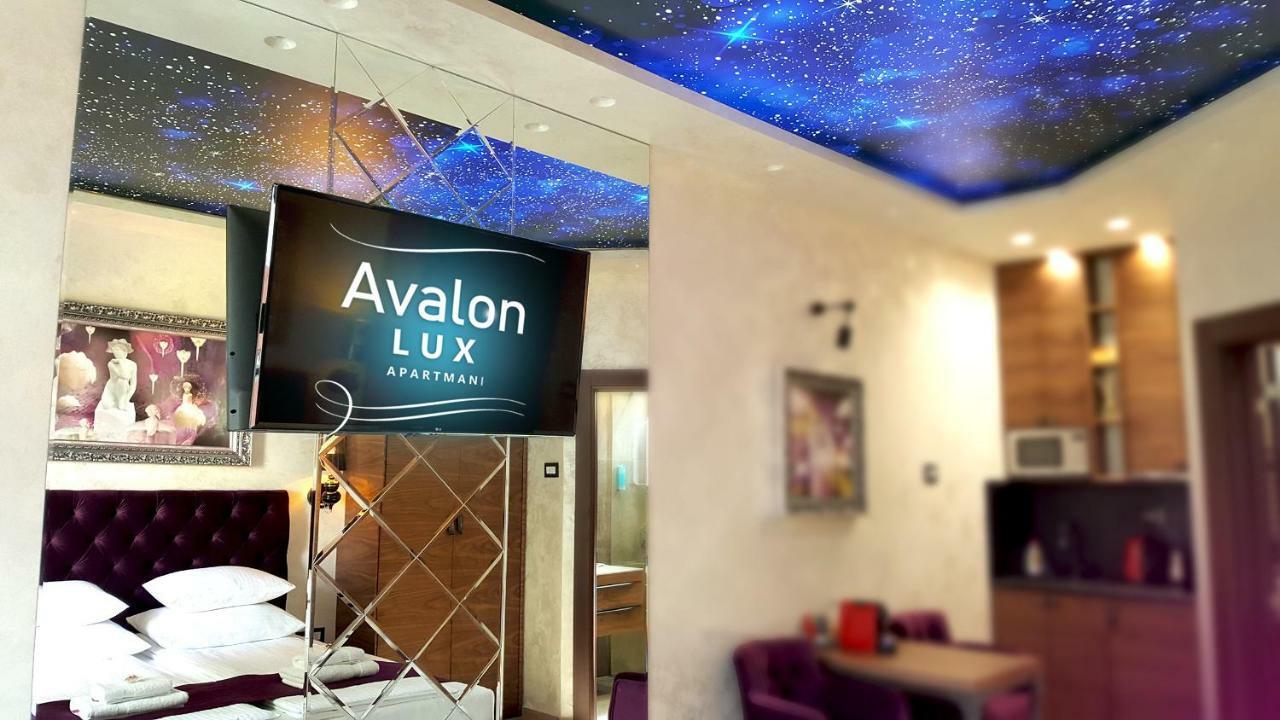 Avalon Lux Studio Apartment Новий Сад Екстер'єр фото