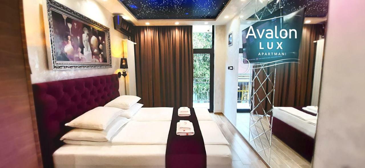 Avalon Lux Studio Apartment Новий Сад Екстер'єр фото
